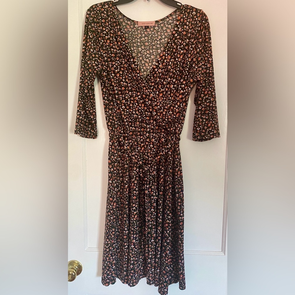 East Adeline 0X floral dress with tie waist and 3/4 sleeve